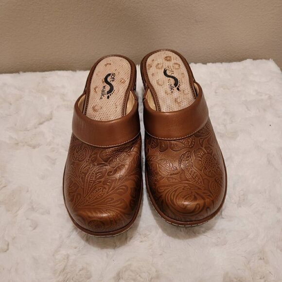 Soft Walk Brown Leather Clogs Size 9 - Picture 1 of 10